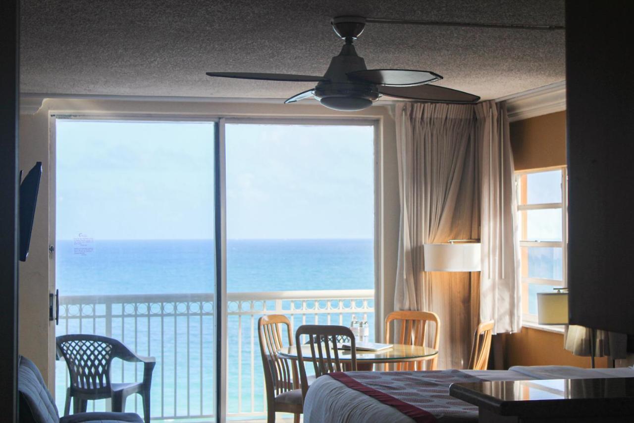 Готель Ramada Marco Polo Маямі-Біч Екстер'єр фото
